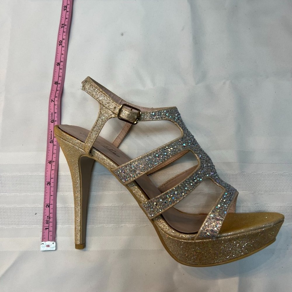 Bella Luna Gold size 11 Heels - Picture 6 of 7